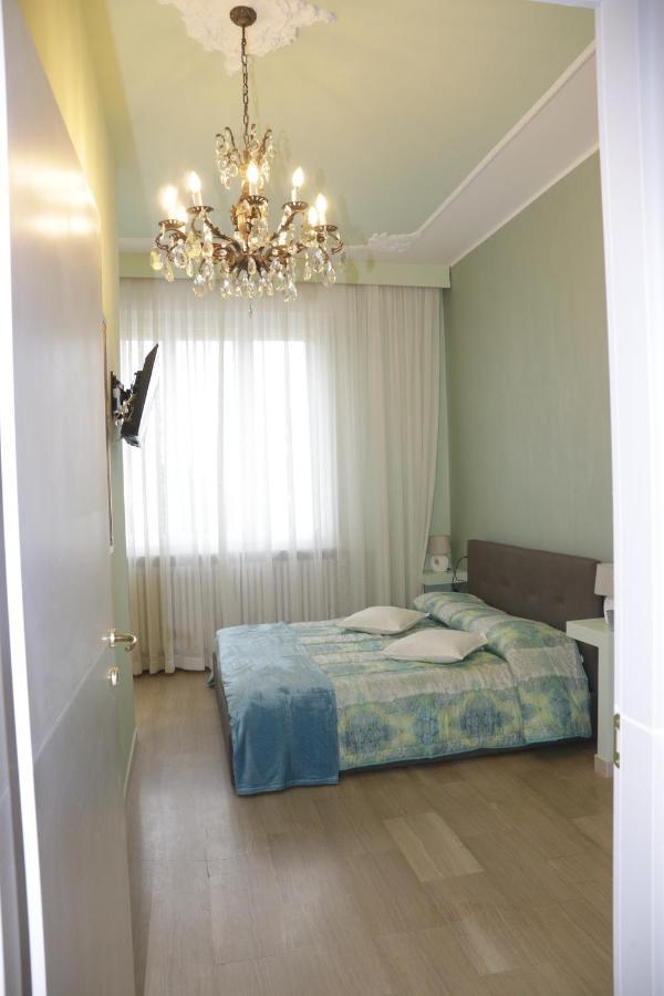 Ad Astra Bed & Breakfast *